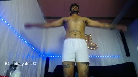 Snapshot of carlo_yates27 chatting on April 22, 10:44 pm carlo yates thx for help me to reach 100 thumps up online show from April 22, 10:44 pm