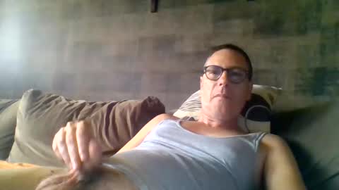 Snapshot of carlonebraska112233 chatting on May 21, 12:23 pm carlonebraska112233 online show from May 21, 12:23 pm