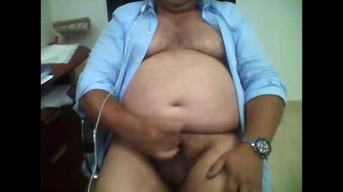 Snapshot of carlos8711 chatting on October 20, 3:56 pm carlos8711 online show from October 20, 3:56 pm