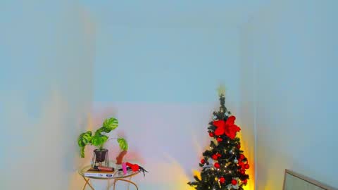 Andrea online show from December 31, 3:53 pm