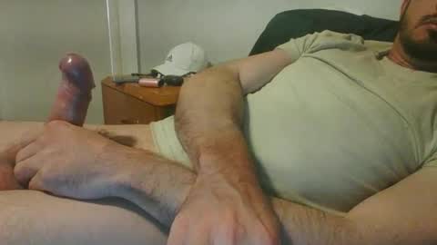 Snapshot of carloxxx24 chatting on October 5, 2:43 am DBX online show from October 5, 2:43 am