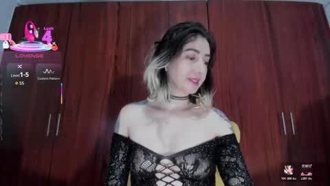 carly grasso  online show from December 18, 7:36 am