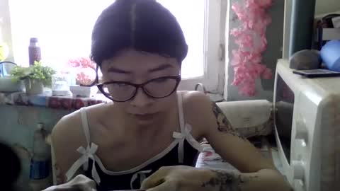 CarlyJoy online show from April 5, 10:01 am