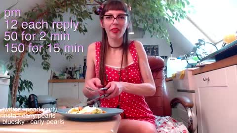 Carly Pearls online show from February 9, 10:53 am