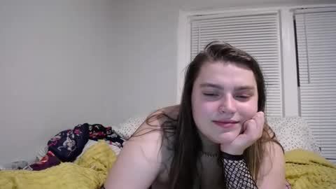 Snapshot of carlyrae420 chatting on December 20, 2:41 am Carly Rae online show from December 20, 2:41 am