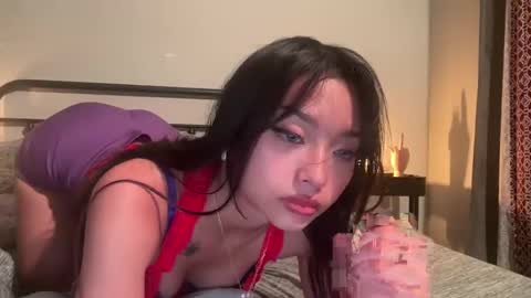 Snapshot of carmenxrose chatting on December 17, 4:45 am carmenxrose online show from December 17, 4:45 am
