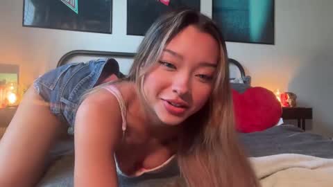 Snapshot of carmenxrose chatting on February 14, 8:15 pm carmenxrose online show from February 14, 8:15 pm