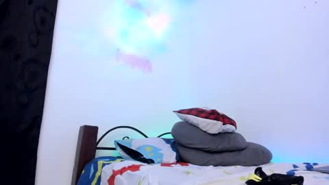 carmesix__ online show from December 7, 4:42 am