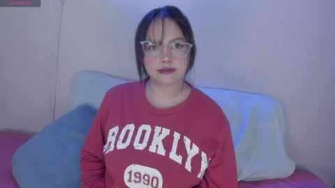 Snapshot of caro_linadorothy chatting on March 16, 12:53 pm carolina dorothy online show from March 16, 12:53 pm