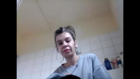 caroisback online show from November 11, 11:43 am