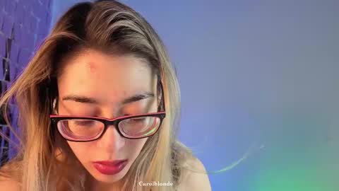 Char online show from December 21, 9:33 pm