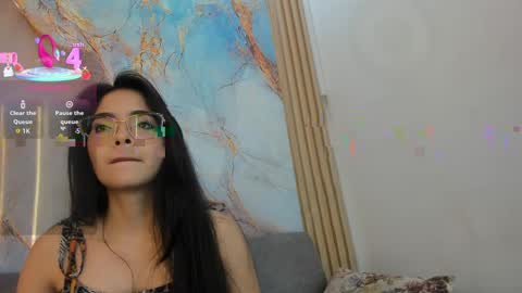 CAROLINA  online show from April 2, 10:29 pm