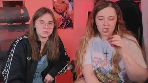 Mira online show from April 17, 8:23 pm