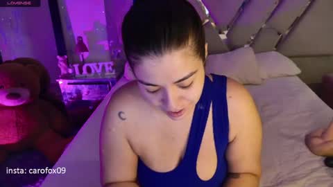 Snapshot of carolinafox_ chatting on July 9, 5:22 am caroline online show from July 9, 5:22 am