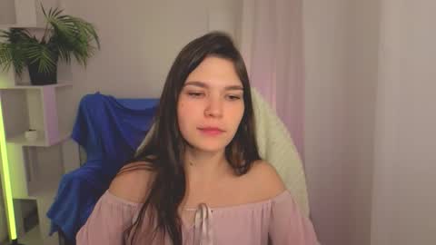 Caroline online show from October 5, 5:28 am