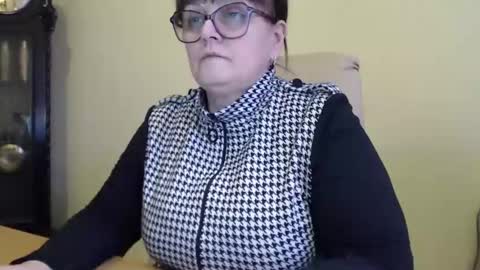 CarolineDream  online show from January 21, 12:29 pm
