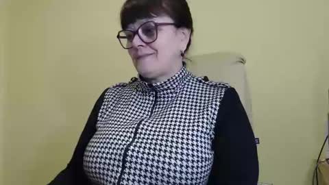 CarolineDream  online show from October 27, 6:28 am