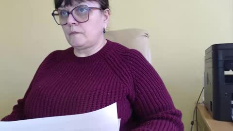 CarolineDream  online show from November 12, 7:31 am