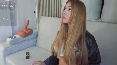 Caro online show from March 19, 11:58 am