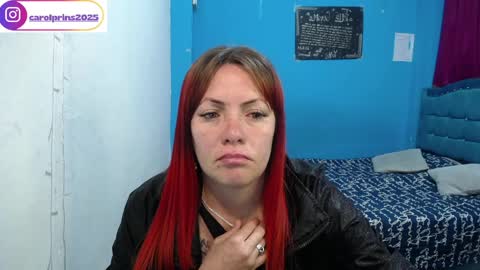 Carolinhe  online show from April 8, 10:04 am