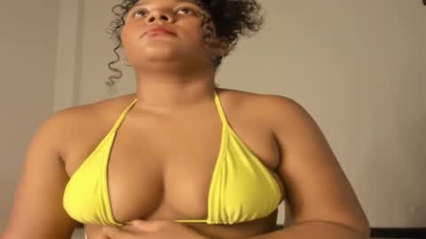 Caro online show from March 6, 9:55 pm