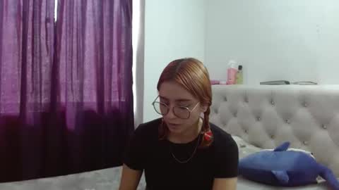 carolinnapinkman online show from March 6, 7:43 pm