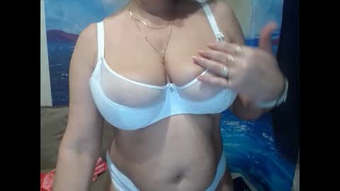 VicunaCool online show from December 4, 3:21 pm