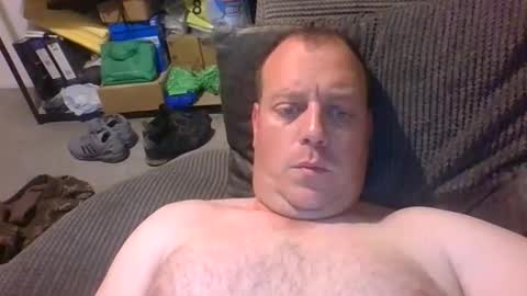 Snapshot of carpman777 chatting on October 9, 8:29 pm Hereforun online show from October 9, 8:29 pm