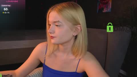 Carrie foster online show from April 17, 4:10 pm