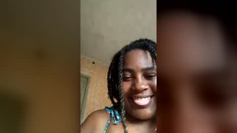 Snapshot of carrie_goddess chatting on July 16, 11:05 am carrie_goddess online show from July 16, 11:05 am