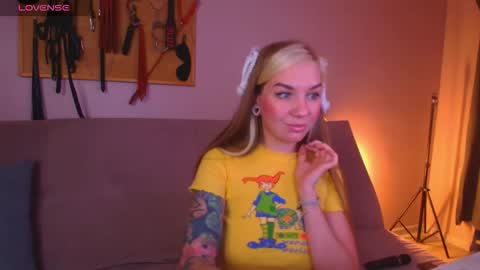 Carrie online show from January 16, 8:35 pm