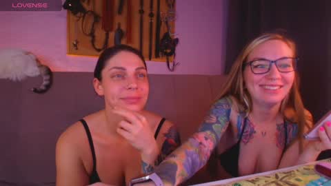 Carrie online show from April 4, 7:00 pm