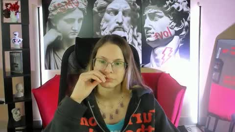 carrie_roses online show from September 17, 4:14 am