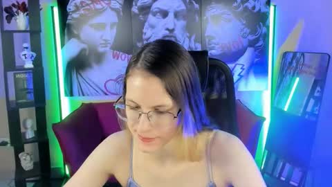 carrie_roses online show from November 5, 2:33 am