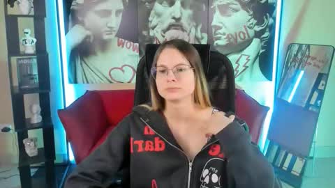 carrie_roses online show from November 21, 2:43 am