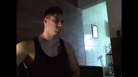 Snapshot of carvandy chatting on February 23, 11:18 am carvandy online show from February 23, 11:18 am