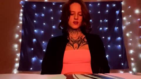 carycalonsag online show from March 5, 7:21 pm