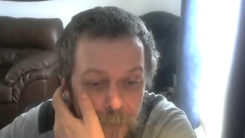 Snapshot of caseurdecue chatting on December 31, 1:41 pm AllenGallant online show from December 31, 1:41 pm