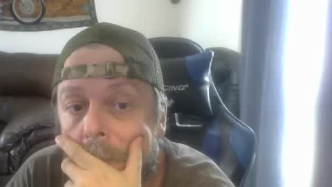 Snapshot of caseurdecue chatting on October 1, 3:07 pm AllenGallant online show from October 1, 3:07 pm