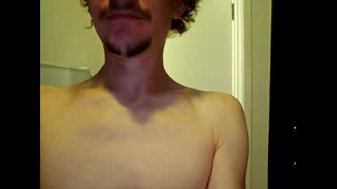Snapshot of casey_casper chatting on February 25, 6:58 am casey_casper online show from February 25, 6:58 am