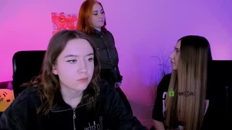 casey_meow_ online show from February 8, 10:07 am