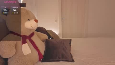 caseykissing online show from October 23, 3:33 pm