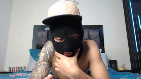Snapshot of cash_master77 chatting on December 5, 7:05 am Cash Master777 online show from December 5, 7:05 am