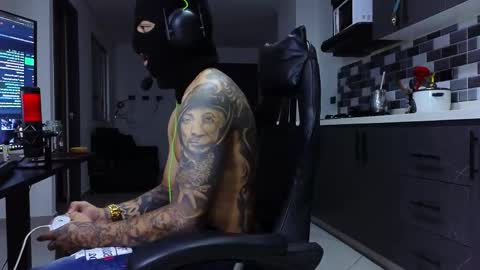 cash_master777 online show from June 2, 2:24 am