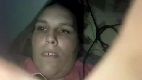 Snapshot of cashcoupllle chatting on April 27, 2:09 am Cash Couple online show from April 27, 2:09 am