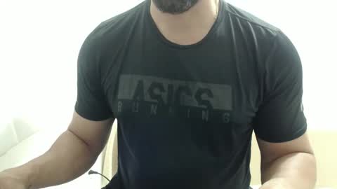 cashmastermuscle77 online show from October 14, 1:17 am