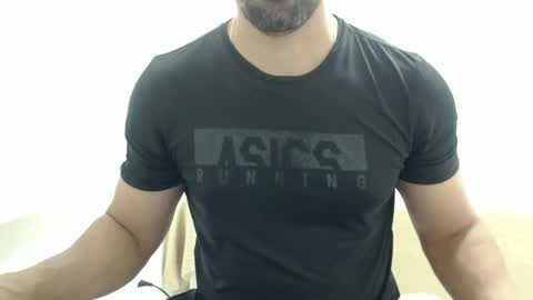 cashmastermuscle77 online show from October 28, 1:31 am