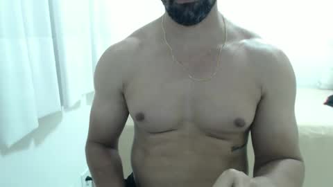 cashmastermuscle77 online show from December 1, 10:26 pm