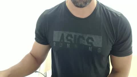 cashmastermuscle77 online show from February 11, 10:31 am