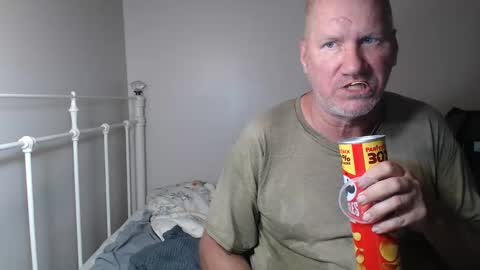 Snapshot of casinocam chatting on April 19, 7:16 pm CasinoCam online show from April 19, 7:16 pm